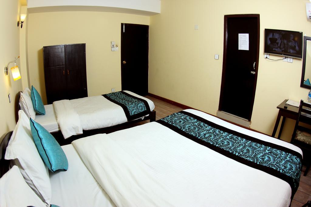Bag Packer'S Lodge Катманду Екстер'єр фото